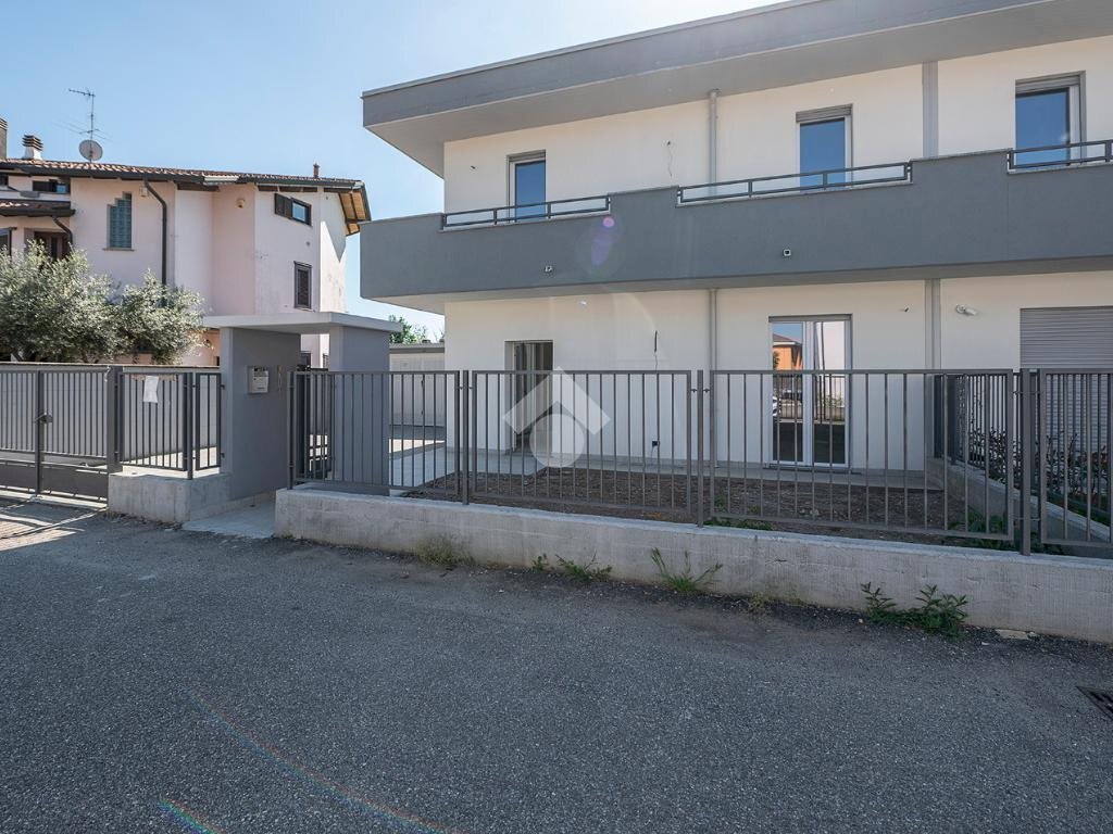 Porzione di casa Via Cerro Maggiore, Rescaldina - foto 2