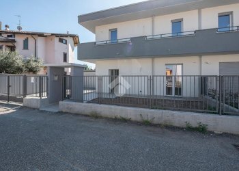 Porzione di casa Via Cerro Maggiore, Rescaldina - foto 2