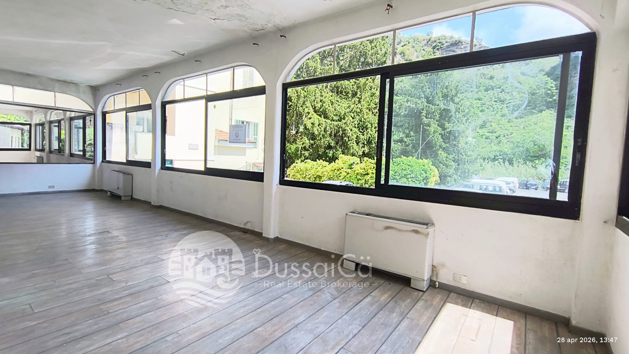 Locale Commerciale Via Patrioti Martiri, 26-28, Dolceacqua - foto 1