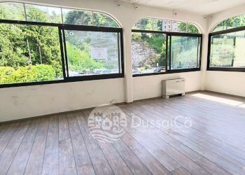 Locale Commerciale Via Patrioti Martiri, 26-28, Dolceacqua - foto 16