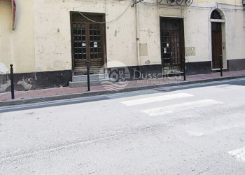 Locale Commerciale Via Patrioti Martiri, 26-28, Dolceacqua - foto 21