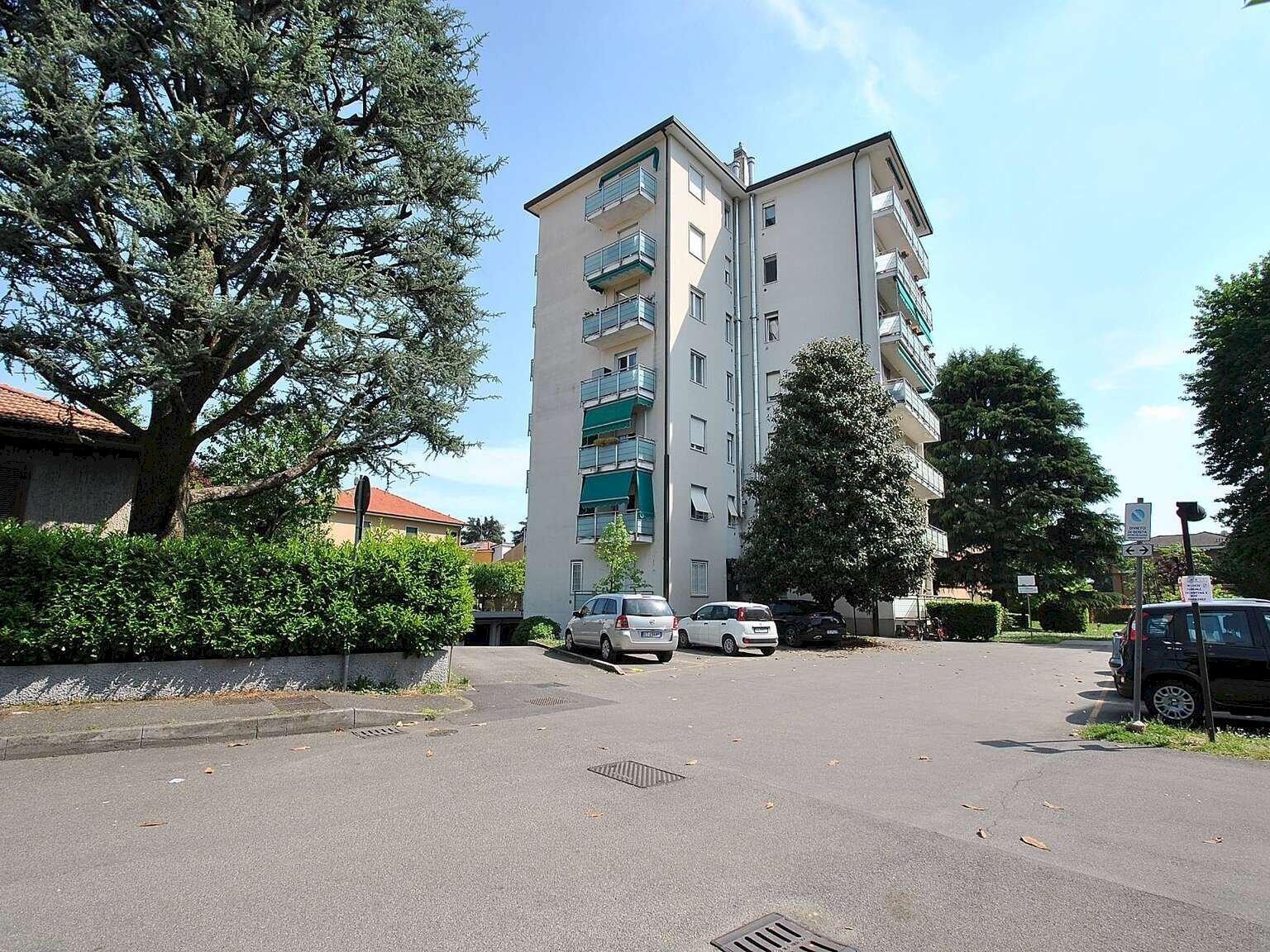 Three-room apartment Vimercate - photo 1