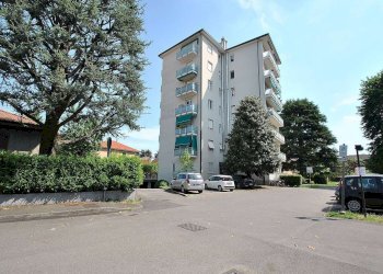Three-room apartment Vimercate - photo 1