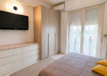 Three-room apartment Vimercate - photo 8