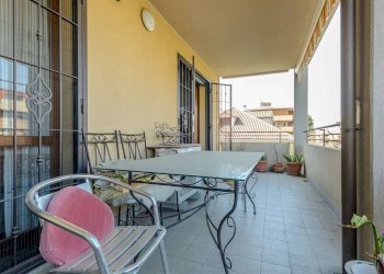 Three-room apartment Lissone - photo 2