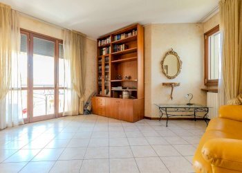 Three-room apartment Lissone - photo 4