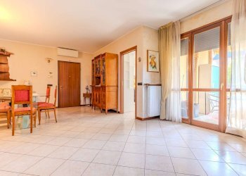 Three-room apartment Lissone - photo 6