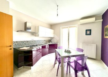 Portion of a house Vicolo Pietro Micca, La Loggia - photo 3