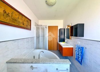 Portion of a house Vicolo Pietro Micca, La Loggia - photo 18