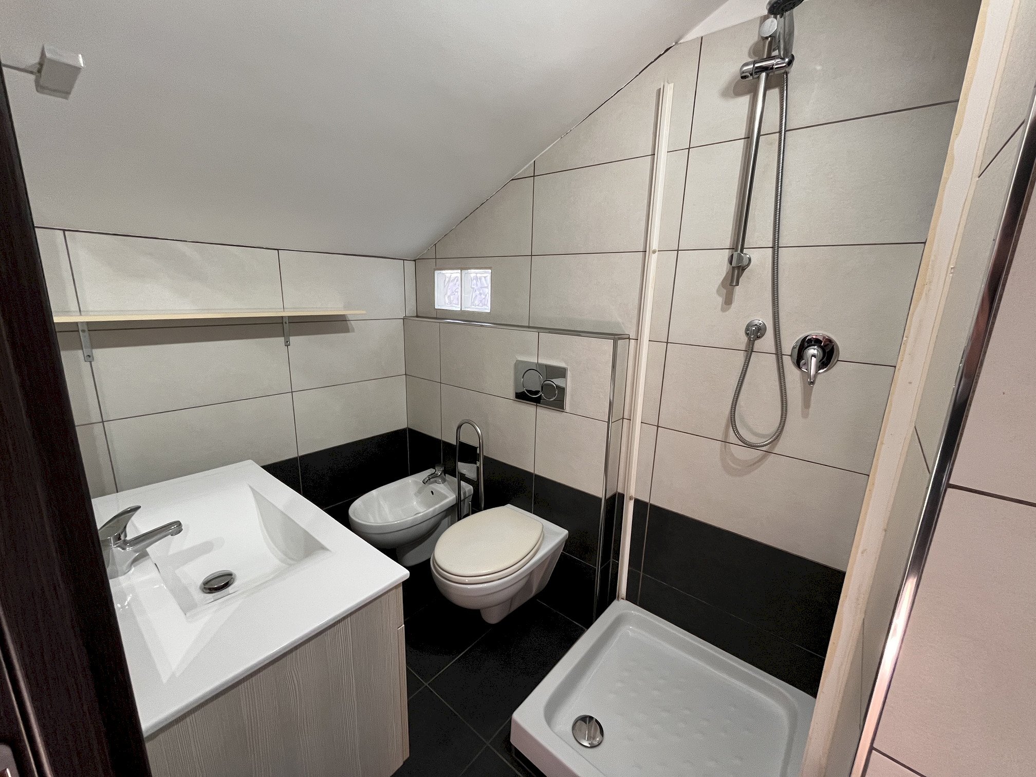 Attic Alba - photo 3