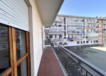 Three-room apartment Alba - photo 9