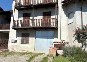 Foto 1 - Casa semi indipendente piazza mon signor ossola, Barone Canavese - foto 1