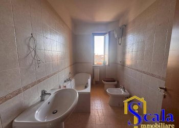 Foto 13 - Four-room apartment VIA MARCONI, Vitulazio - photo 13