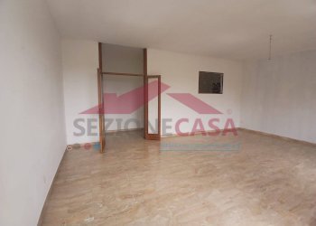 Foto 3 - Attic VIALE PREALPI, Saronno - photo 3