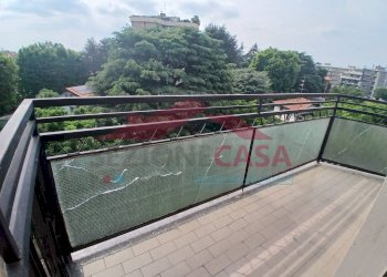 Foto 10 - Attic VIALE PREALPI, Saronno - photo 10