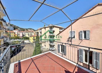 Foto 21 - Three-room apartment Borgo Marina, Imperia - photo 21