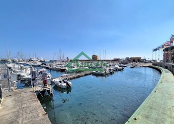 Foto 48 - Three-room apartment Borgo Marina, Imperia - photo 47