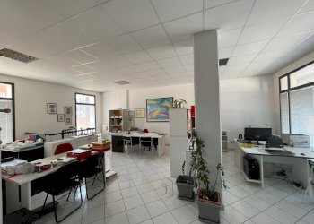 Foto 1 - Office Via Giovanni Falcone, Ferrara - photo 1
