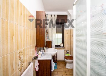Bagno - Three-room apartment Via Avanzini
 
4, Brenta - photo 16