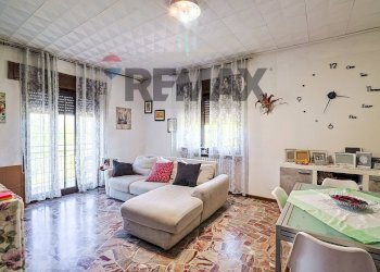 Sala da pranzo - Trilocale Via Avanzini
 
4, Brenta - foto 9