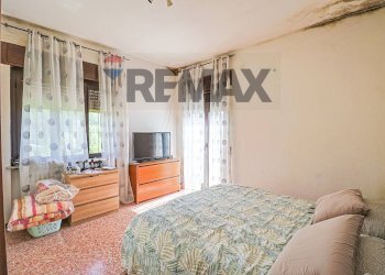 Camera / camera da letto - Trilocale Via Avanzini
 
4, Brenta - foto 13