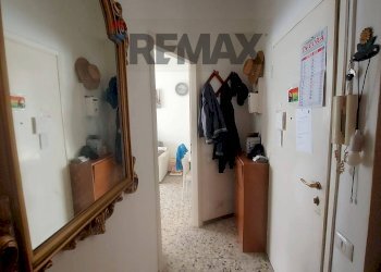 Hall / corridoio - Two-room apartment VIA DELLE MEDAGLIE D'ORO
 
31, Varese - photo 3