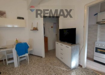 Soggiorno - Two-room apartment VIA DELLE MEDAGLIE D'ORO
 
31, Varese - photo 8