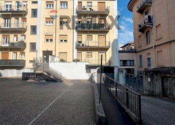 Edificio all\'aperto - Two-room apartment VIA DELLE MEDAGLIE D'ORO
 
31, Varese - photo 23