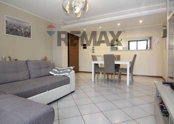 Sala da pranzo - Three-room apartment via Gioberti
 
7, Malnate - photo 7