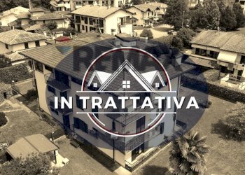 Casa all\'aperto - Three-room apartment via Gioberti
 
7, Malnate - photo 1