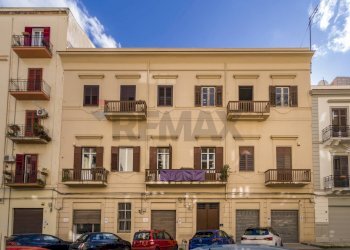 Edificio all\'aperto - Appartamento Via Mariano Stabile
 
24, Palermo - foto 25