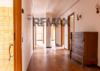 Hall / corridoio - Appartamento Via della Regione
 
35, San Giovanni la Punta - foto 48