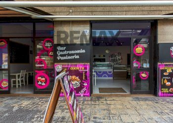 Edificio all\'aperto - Bar Tavola Calda - Fredda Via Ludovico Ariosto
 
29, Acireale - foto 4