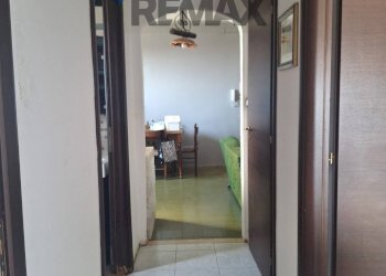 Hall / corridoio - Trilocale Via Eugenio Di Mattei
 
5, Gravina di Catania - foto 3