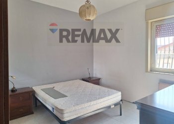 Camera / camera da letto - Trilocale Via Eugenio Di Mattei
 
5, Gravina di Catania - foto 4