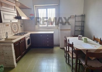 Cucina - Trilocale Via Eugenio Di Mattei
 
5, Gravina di Catania - foto 2