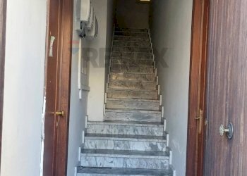 Scale - Three-room apartment Corso Ara di Giove
 
273, Pedara - photo 4