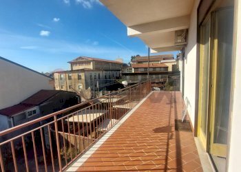 Balcone - Three-room apartment Corso Ara di Giove
 
273, Pedara - photo 14