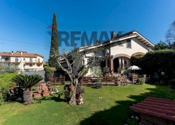Casa all\'aperto - Villa a Schiera Via Trentinara, Roma - foto 1