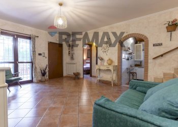 Soggiorno - Villa a Schiera Via Trentinara, Roma - foto 26