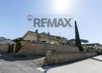 Casa all\'aperto - Villa a Schiera Via Trentinara, Roma - foto 47