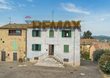 Casa all\'aperto - Casa semi indipendente via XXIV MAGGIO
 
10, Terre Roveresche - foto 5