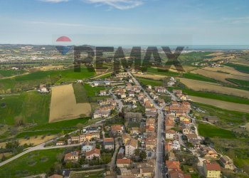 Posizione della mappa - Casa semi indipendente via XXIV MAGGIO
 
10, Terre Roveresche - foto 18