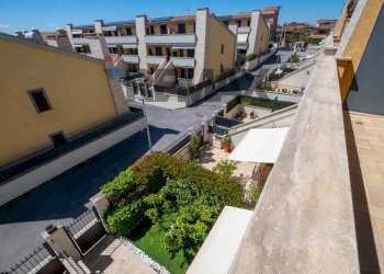 Edificio all\'aperto - Villa a Schiera Via Bagnatica
 
26, Roma - foto 5