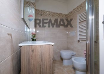 Bagno - Villa a Schiera Via Bagnatica
 
26, Roma - foto 28