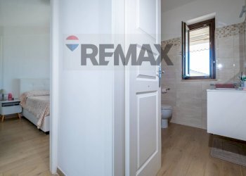 Bagno - Villa a Schiera Via Bagnatica
 
26, Roma - foto 34