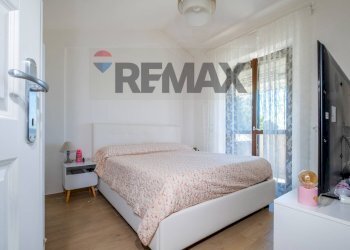 Camera / camera da letto - Villa a Schiera Via Bagnatica
 
26, Roma - foto 37