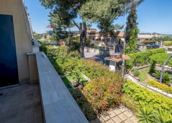 Balcone - Villa a Schiera Via Bagnatica
 
26, Roma - foto 43