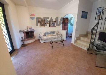 Soggiorno - Villa a Schiera via Porto Venere
 
snc, Fiumicino - foto 9