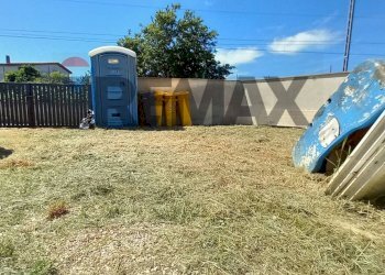 Non correlato - Warehouse Via del Triangolo
33, Anzio - photo 2